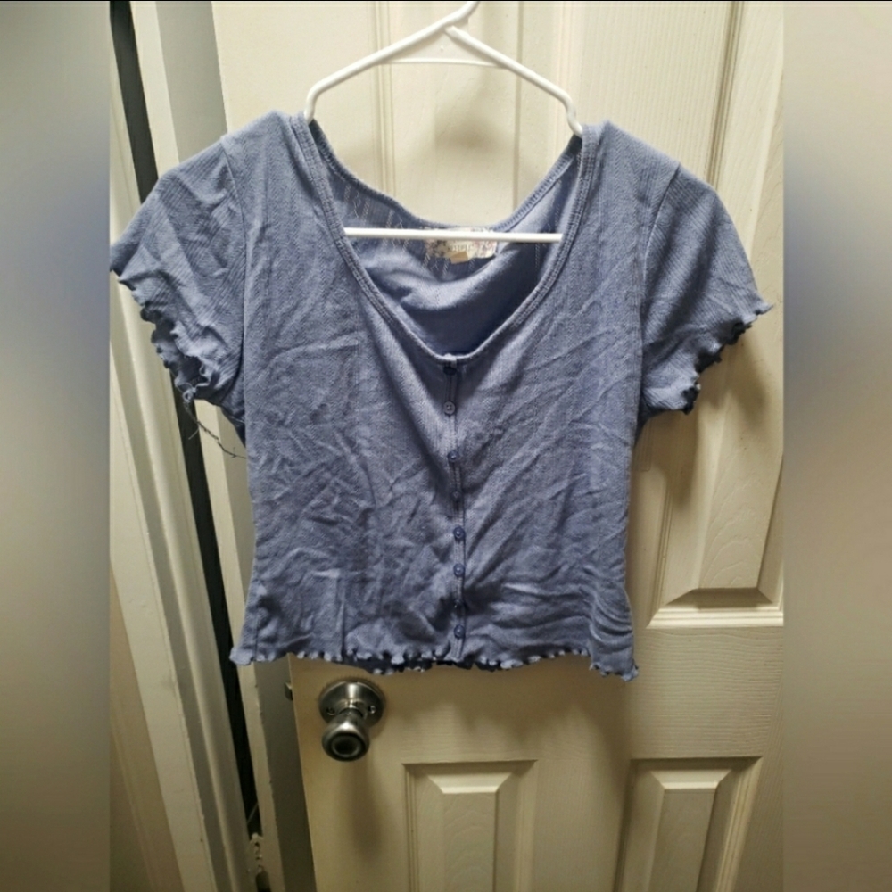 Crop top bundle - Picture 3 of 5